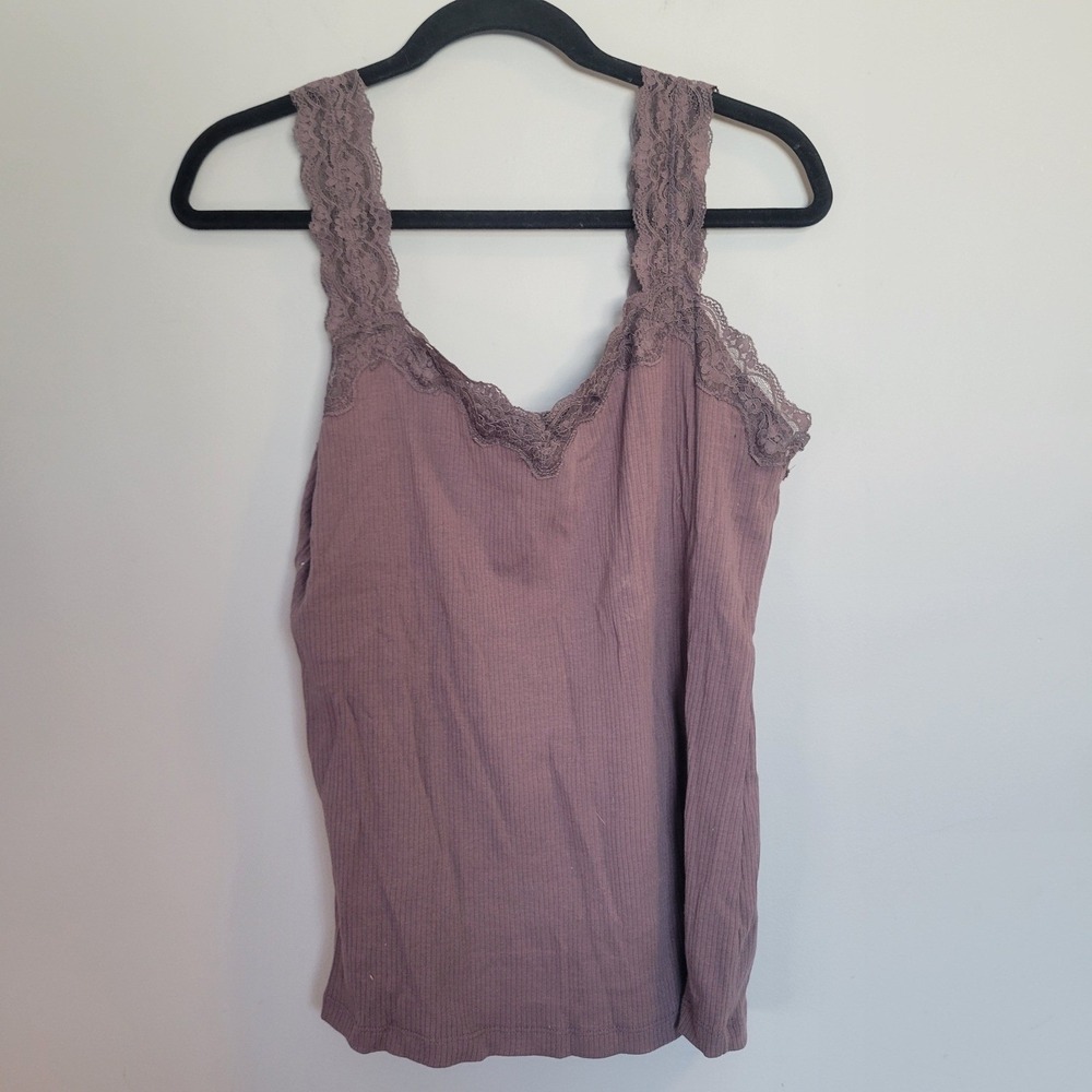 Maurices Womens XL Purple Ribbed Lace Trim Cami Tank Top Sleeveless Mauve Cotton